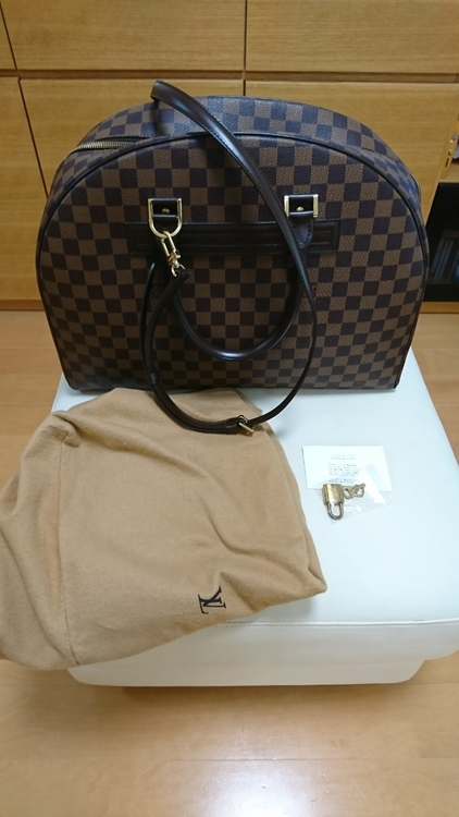 ノリータ（ブランドバッグ）の商品画像 - 査定依頼日：2022年5月5日 - 最高査定価格：83,000円