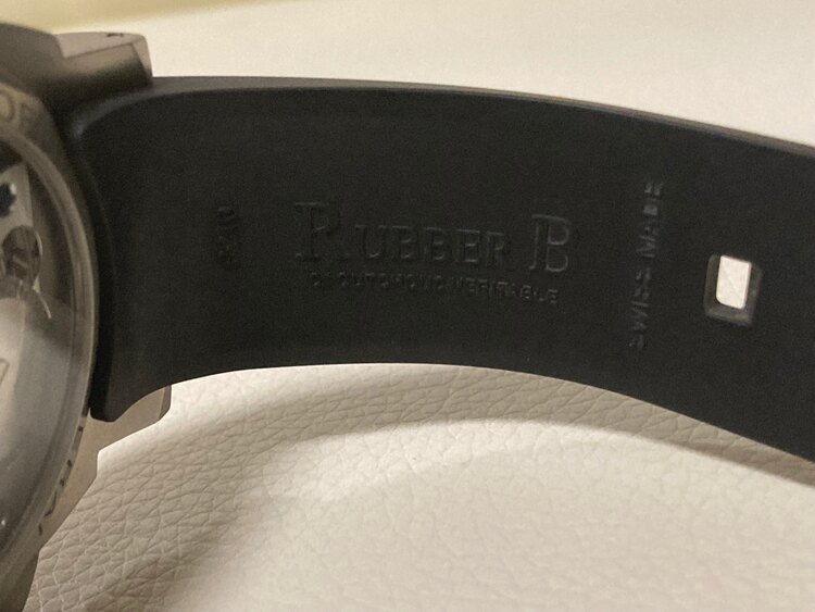 パネライ ルミノール pam00176（高級時計）の商品画像 - 査定依頼日：2025年5月1日 - 最高査定価格：500,000円