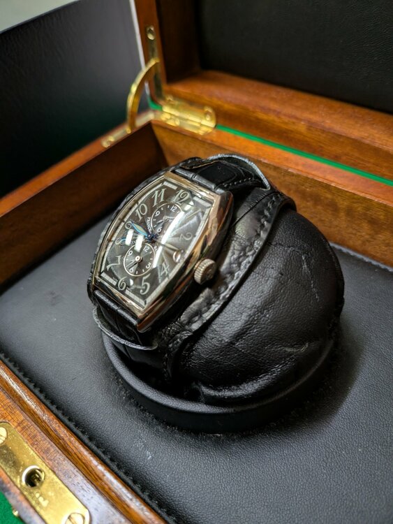 フランクミュラー その他 5850 Master bankfr 18k og no467（高級時計）の商品画像 - 査定依頼日：2026年3月4日 - 最高査定価格：1,280,000円