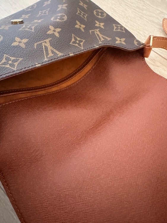 ルイヴィトン モノグラム ミュゼット タンゴ M51257 ショルダーバッグ（ブランドバッグ）の商品画像 - 査定依頼日：2026年4月3日 - 最高査定価格：80,000円