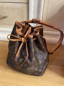 プチノエ（ブランドバッグ）の商品画像 - 査定依頼日：2025年12月28日 - 最高査定価格：35,000円