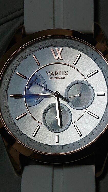 その他 その他 AL3 G 704（高級時計）の商品画像 - 査定依頼日：2025年10月3日 - 最高査定価格：17,000円