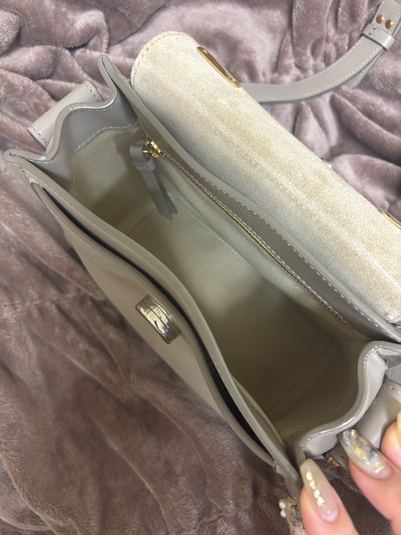 その他 クロエ （ブランドバッグ）の商品画像 - 査定依頼日：2025年11月26日 - 最高査定価格：70,000円