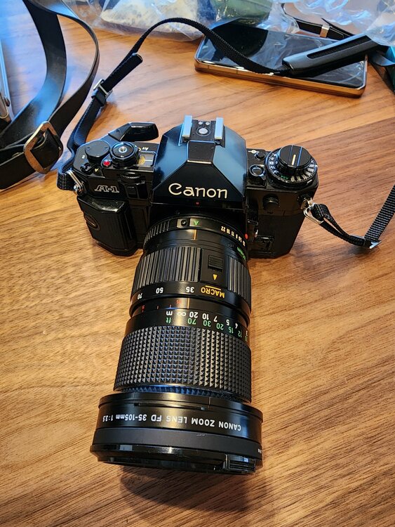 A-1（カメラ）の商品画像 - 査定依頼日：2026年1月17日 - 最高査定価格：8,000円