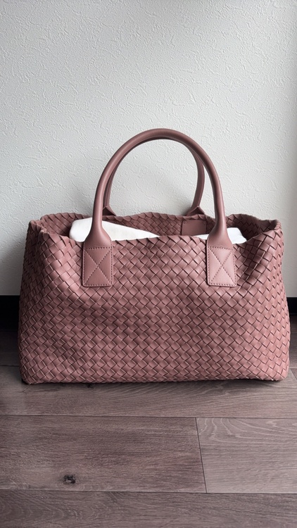 ボッテガ・ヴェネタ  （ブランドバッグ）の商品画像 - 査定依頼日：2026年4月10日 - 最高査定価格：250,000円