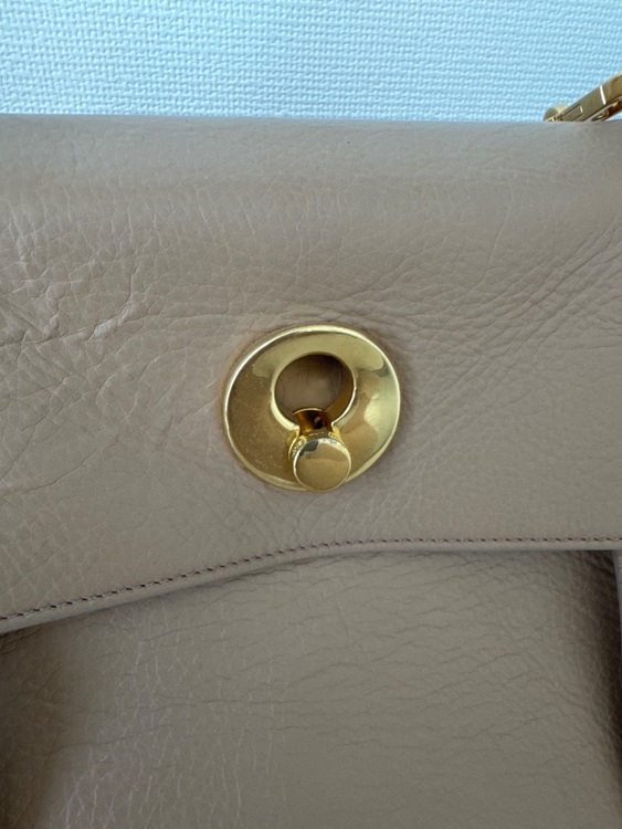 ミューズトゥ（ブランドバッグ）の商品画像 - 査定依頼日：2025年8月22日 - 最高査定価格：25,000円