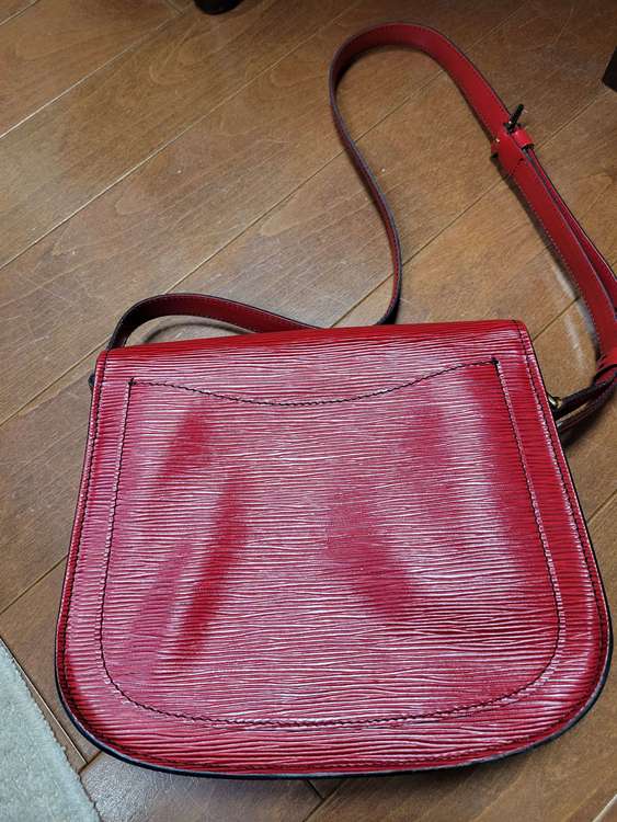 ルイヴィトン エピ （ブランドバッグ）の商品画像 - 査定依頼日：2022年11月1日 - 最高査定価格：25,000円