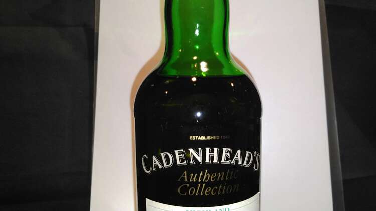 ケイデンヘッド　グレンフェディックーグレンリベット　１９６５年（お酒）の商品画像 - 査定依頼日：2025年2月18日 - 最高査定価格：80,000円