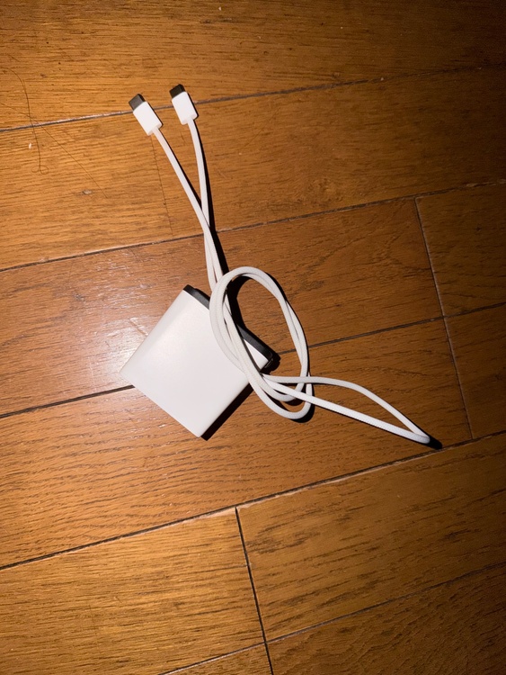 AirPodspro3、USB PD-PPS対応 GaN 65W3サポート 急速充電 USB ACアダプタ、USB-Cケーブル（家電）の商品画像 - 査定依頼日：2026年8月29日 - 最高査定価格：16,100円