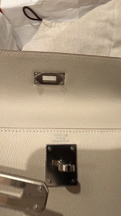 エルメス ケリー （ブランドバッグ）の商品画像 - 査定依頼日：2025年12月17日 - 最高査定価格：2,550,000円