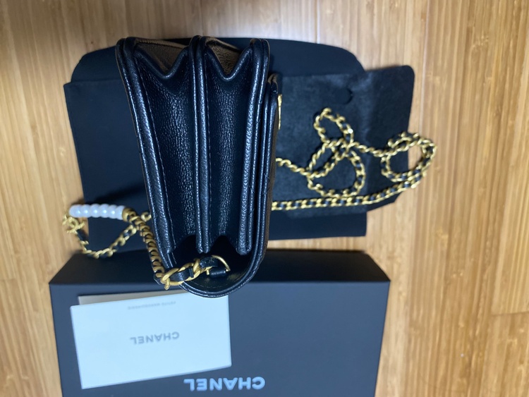 CHANEL チェーンウォレット　（ブランドバッグ）の商品画像 - 査定依頼日：2026年1月26日 - 最高査定価格：360,000円