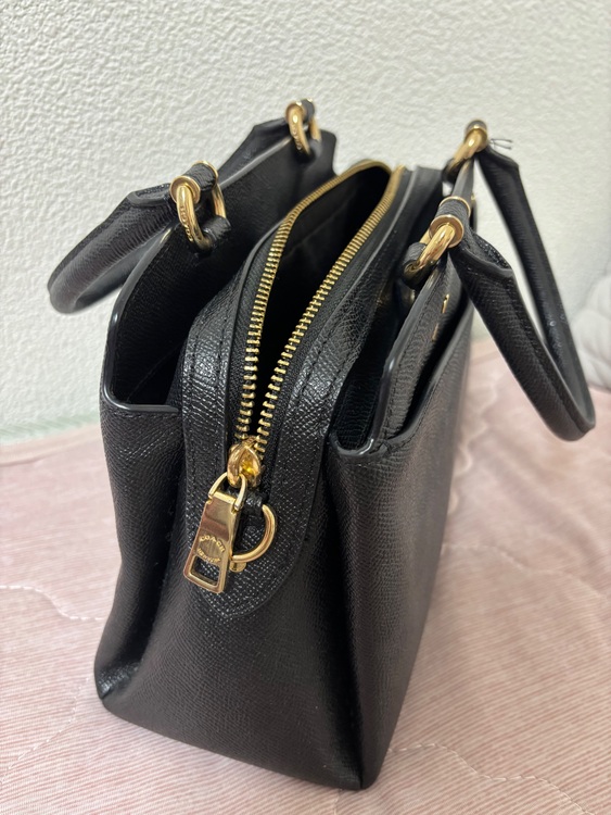 その他 コーチ （ブランドバッグ）の商品画像 - 査定依頼日：2025年10月21日 - 最高査定価格：2,500円