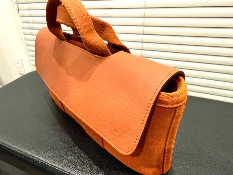 ヴァルパライソ（ブランドバッグ）の商品画像 - 査定依頼日：2025年12月19日 - 最高査定価格：60,000円