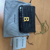 バレンシアガ  （ブランドバッグ）の商品画像 - 査定依頼日：2025年10月9日 - 最高査定価格：50,000円