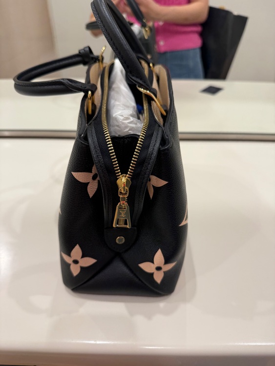 プティパレPM（ブランドバッグ）の商品画像 - 査定依頼日：2025年7月20日 - 最高査定価格：280,000円