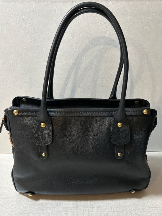 DH-21 7306（ブランドバッグ）の商品画像 - 査定依頼日：2026年3月25日 - 最高査定価格：12,000円