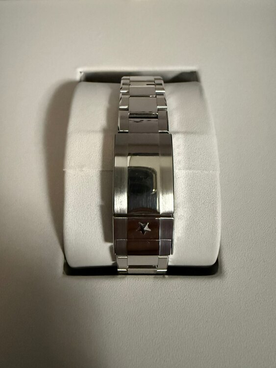 クロノマスタースポーツ（高級時計）の商品画像 - 査定依頼日：2025年3月28日 - 最高査定価格：950,000円