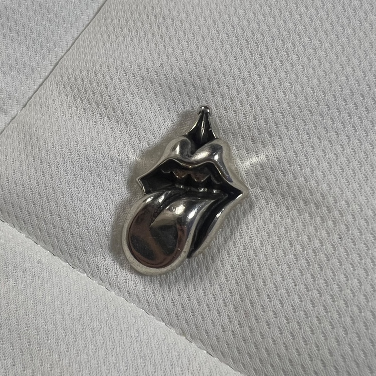 クロムハーツ　LIPSTONGUE CHARM リップアンドタンチャーム（金・貴金属）の商品画像 - 査定依頼日：2026年2月15日 - 最高査定価格：100,000円