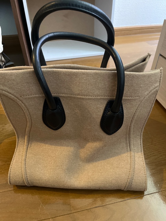 ラゲージ　ファントムフェルト（ブランドバッグ）の商品画像 - 査定依頼日：2026年3月14日 - 最高査定価格：100,000円