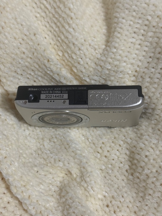 Nikon COOLPIX A100（カメラ）の商品画像 - 査定依頼日：2026年8月5日 - 最高査定価格：10,000円