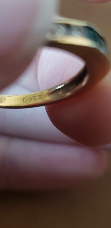 エメラルド ダイアモンド リング（宝石）の商品画像 - 査定依頼日：2025年7月30日 - 最高査定価格：30,000円