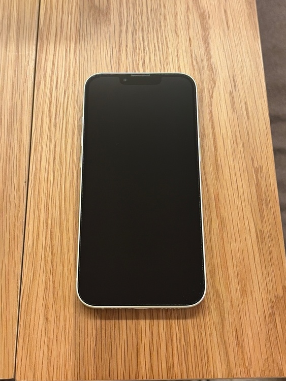 iPhone iPhone 13 256GB Softbank（スマホ）の商品画像 - 査定依頼日：2026年6月21日 - 最高査定価格：44,500円