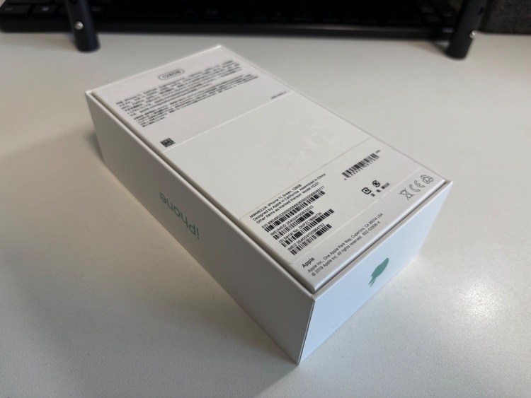 iPhone11 128GB Softbank（スマホ）の商品画像 - 査定依頼日：2025年8月15日 - 最高査定価格：100,000円