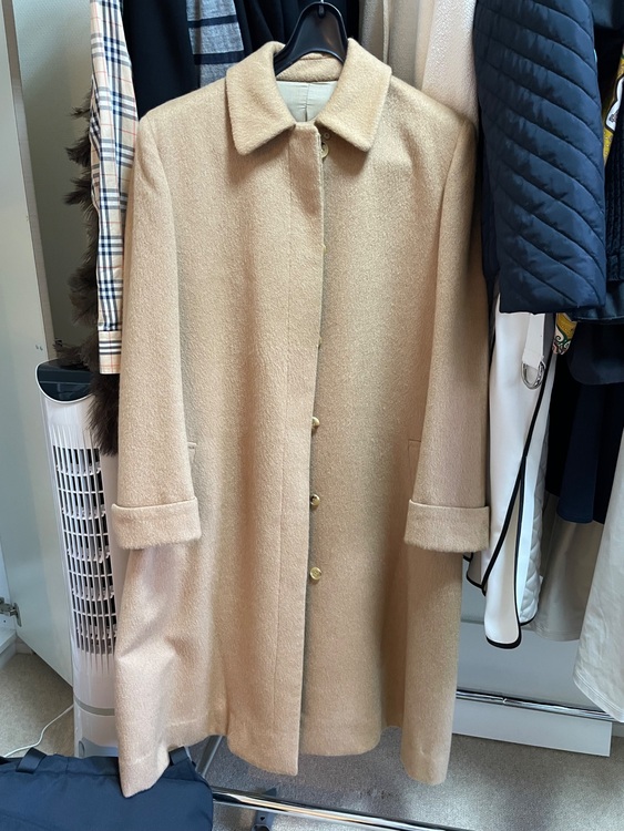 ソブリンキャメルコート（古着・ファッション）の商品画像 - 査定依頼日：2025年8月24日 - 最高査定価格：2,000円