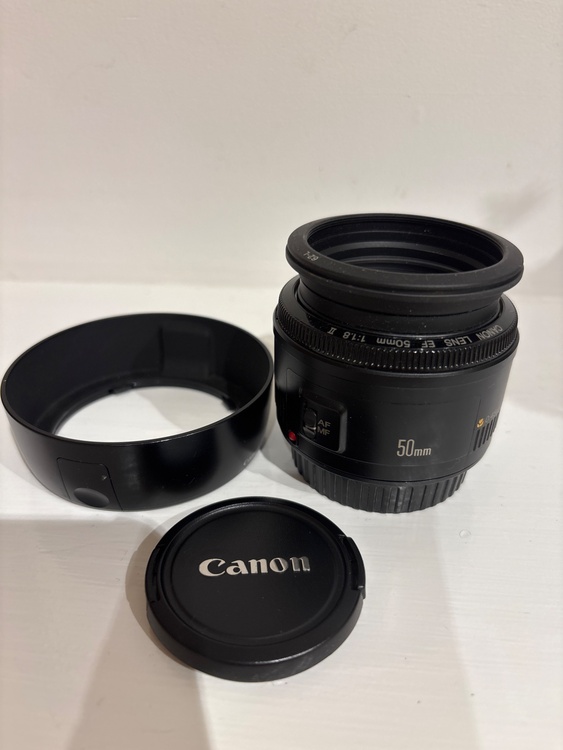 EOS 30D（カメラ）の商品画像 - 査定依頼日：2026年4月10日 - 最高査定価格：14,100円