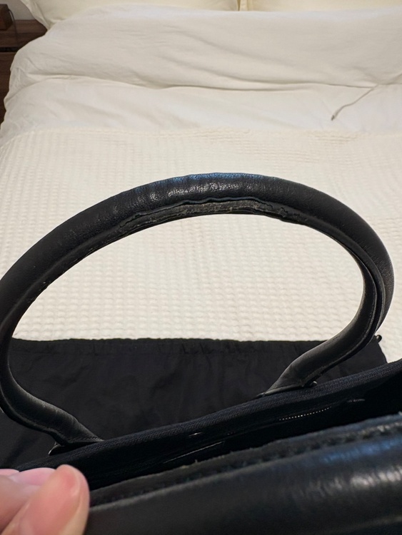 イブサンローラン  （ブランドバッグ）の商品画像 - 査定依頼日：2026年1月11日 - 最高査定価格：70,000円