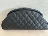 シャネル マトラッセ （ブランドバッグ）の商品画像 - 査定依頼日：2025年2月22日 - 最高査定価格：250,000円