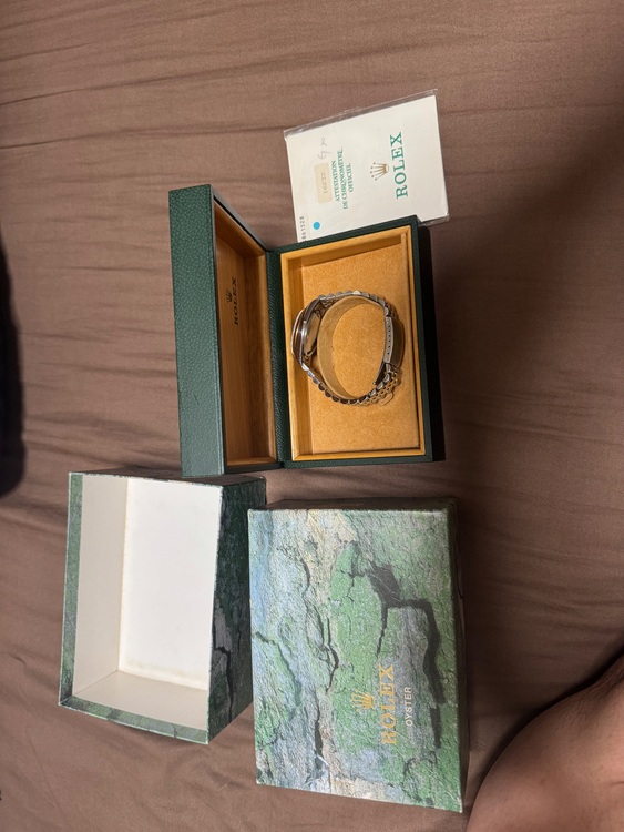 ロレックス サブマリーナー （高級時計）の商品画像 - 査定依頼日：2025年8月26日 - 最高査定価格：1,100,000円