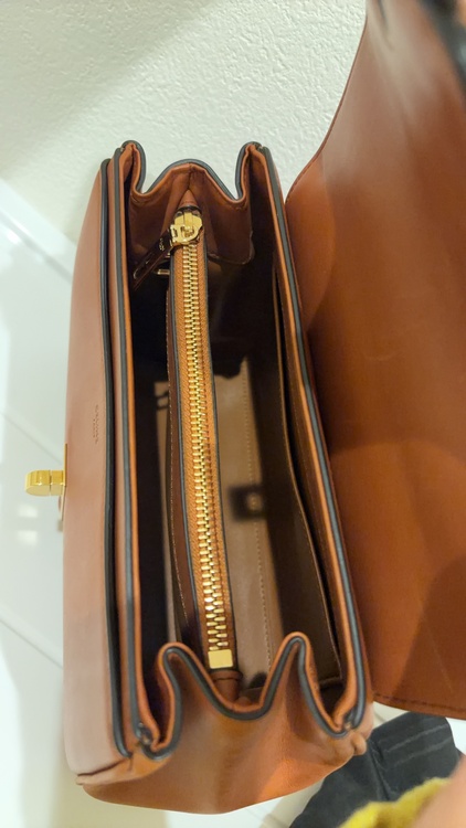 セリーヌ  （ブランドバッグ）の商品画像 - 査定依頼日：2025年12月29日 - 最高査定価格：150,000円