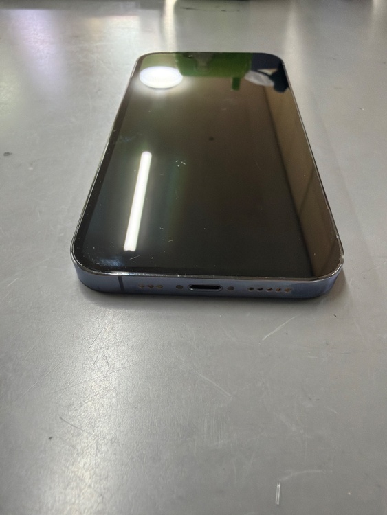 iPhone 13 Pro 256GB SIMフリー（スマホ）の商品画像 - 査定依頼日：2026年2月13日 - 最高査定価格：53,000円