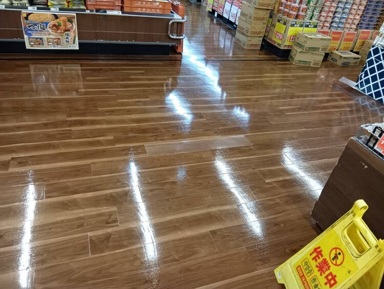 オメガ シーマスター 232.15.42.21.04.00（高級時計）の商品画像 - 査定依頼日：2024年12月13日 - 最高査定価格：700,000円