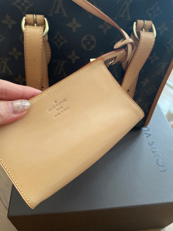 鞄（古着・ファッション）の商品画像 - 査定依頼日：2025年9月17日 - 最高査定価格：100,000円