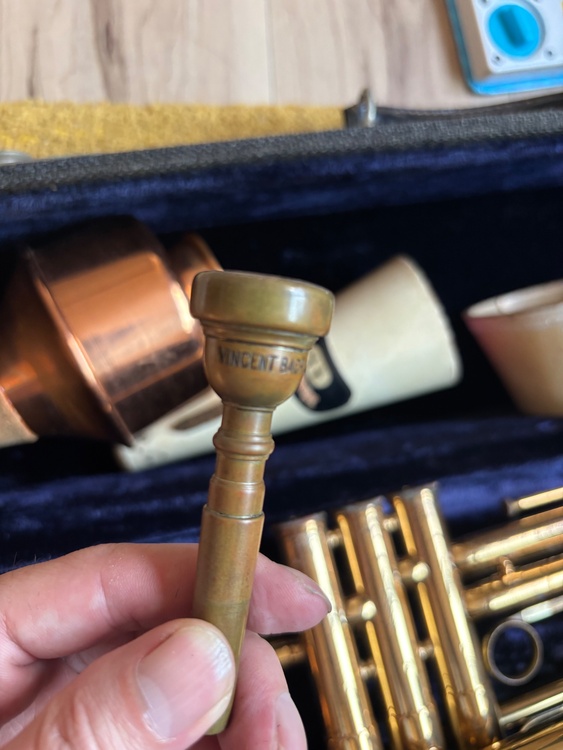 B60（ピアノ・楽器・PA機材）の商品画像 - 査定依頼日：2026年9月23日 - 最高査定価格：100,000円