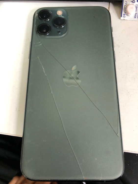 iPhone iPhone11 Pro 256GB SIMフリー（スマホ）の商品画像 - 査定依頼日：2026年7月26日 - 最高査定価格：14,000円