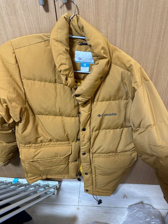 コロンビア　ダウンジャケット（古着・ファッション）の商品画像 - 査定依頼日：2025年1月23日 - 最高査定価格：1,000円