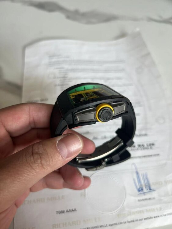 その他 リシャールミル （高級時計）の商品画像 - 査定依頼日：2024年12月30日 - 最高査定価格：1,600,000円