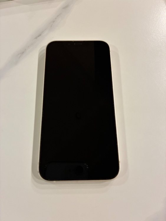 iPhone13（スマホ）の商品画像 - 査定依頼日：2026年9月18日 - 最高査定価格：39,500円