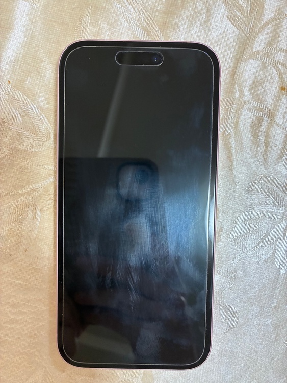 iPhone iPhone 15 128GB docomo（スマホ）の商品画像 - 査定依頼日：2026年8月29日 - 最高査定価格：66,000円