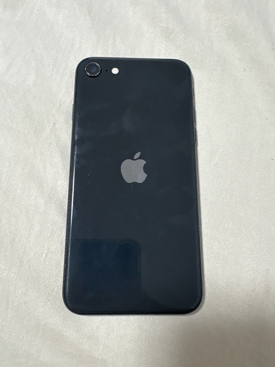 iPhone iPhone SE (第 2 世代) 64GB au（スマホ）の商品画像 - 査定依頼日：2026年9月21日 - 最高査定価格：100,000円
