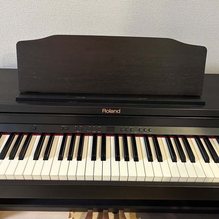 Roland RP401R （ピアノ・楽器・PA機材）の商品画像 - 査定依頼日：2026年2月1日 - 最高査定価格：2,000円