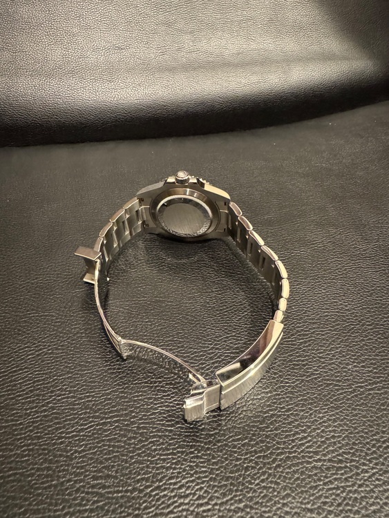 ロレックス サブマリーナー 126610（高級時計）の商品画像 - 査定依頼日：2025年7月27日 - 最高査定価格：2,000,000円