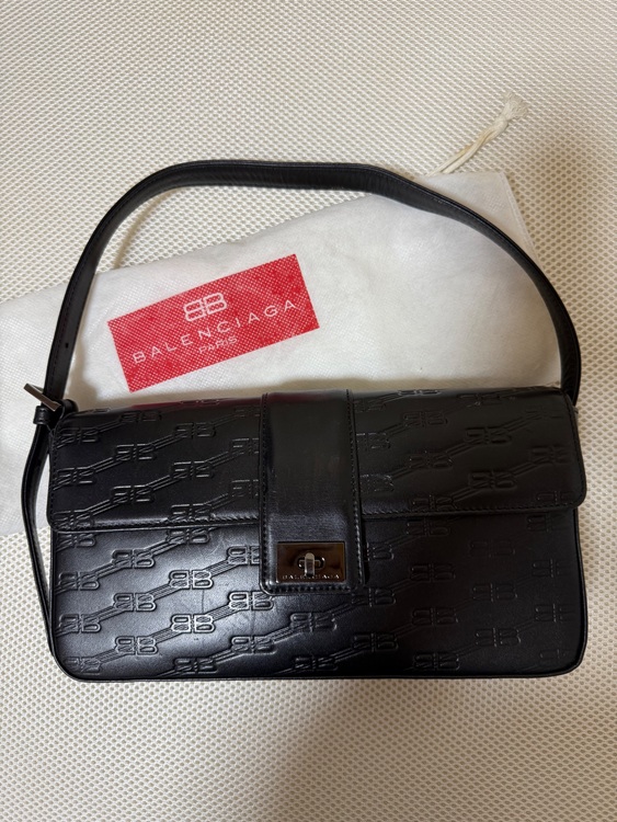 わからない（ブランドバッグ）の商品画像 - 査定依頼日：2025年7月21日 - 最高査定価格：110,000円