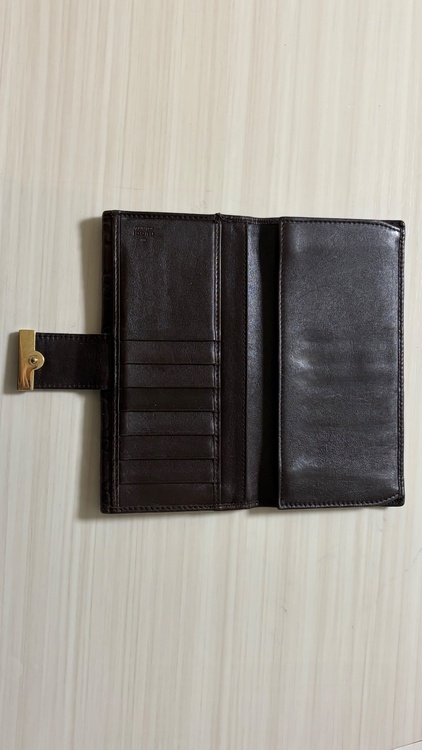 グッチ  （ブランドバッグ）の商品画像 - 査定依頼日：2025年12月15日 - 最高査定価格：30,000円