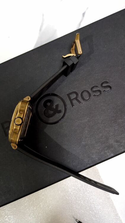 ベル&amp;ロス アヴィエーションBRO3 BR0392DB04641（高級時計）の商品画像 - 査定依頼日：2025年9月11日 - 最高査定価格：100,000円