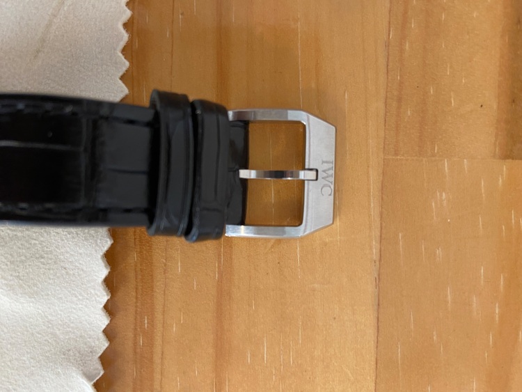 IWC パイロットウォッチ 326501（高級時計）の商品画像 - 査定依頼日：2025年10月6日 - 最高査定価格：370,000円