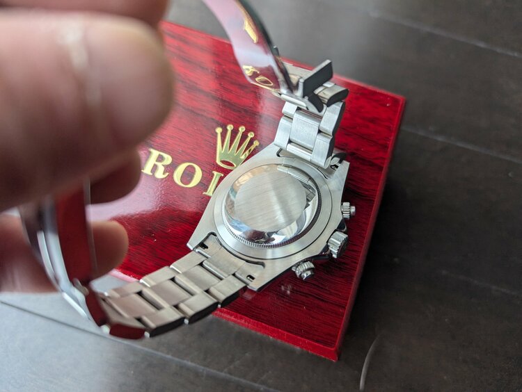 ロレックス デイトナ （高級時計）の商品画像 - 査定依頼日：2026年1月9日 - 最高査定価格：3,750,000円